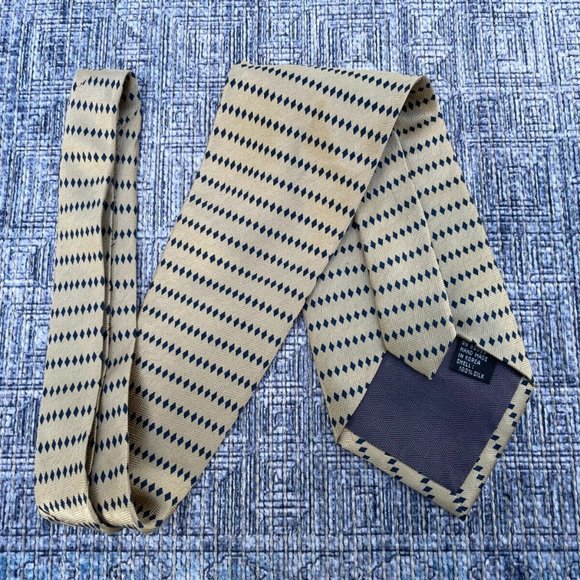 Van Heusen Men Tie Gold/Blue Tone Men Neck Tie Classic Ties 100% silk Handmade - Picture 3 of 9